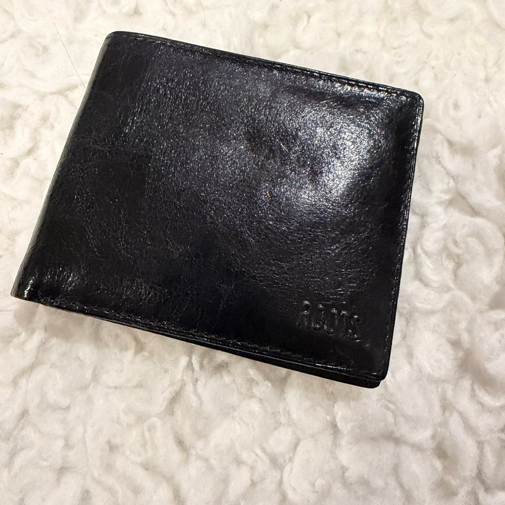 Roots Black Leather Wallet